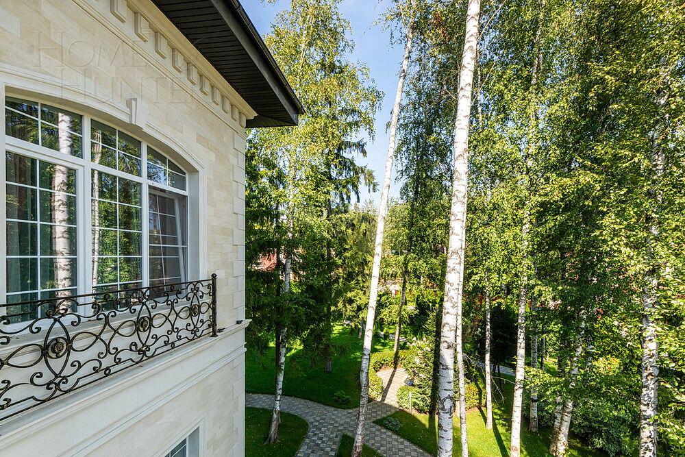 2-этажный коттедж 940 м² с отделкой