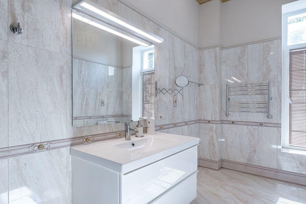 2-этажный коттедж 940 м² с отделкой