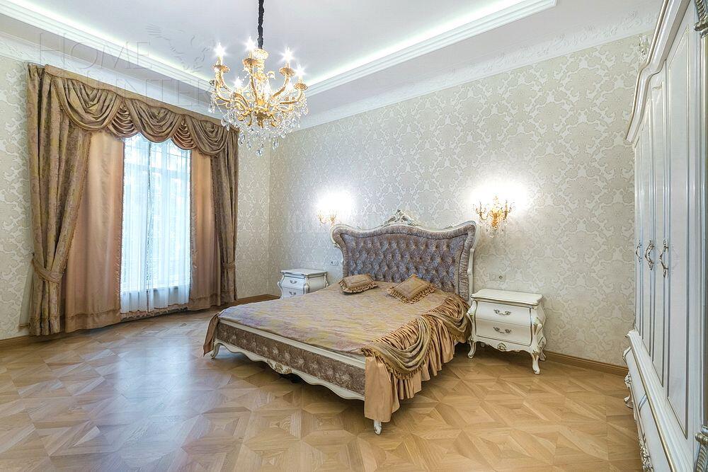 2-этажный коттедж 940 м² с отделкой