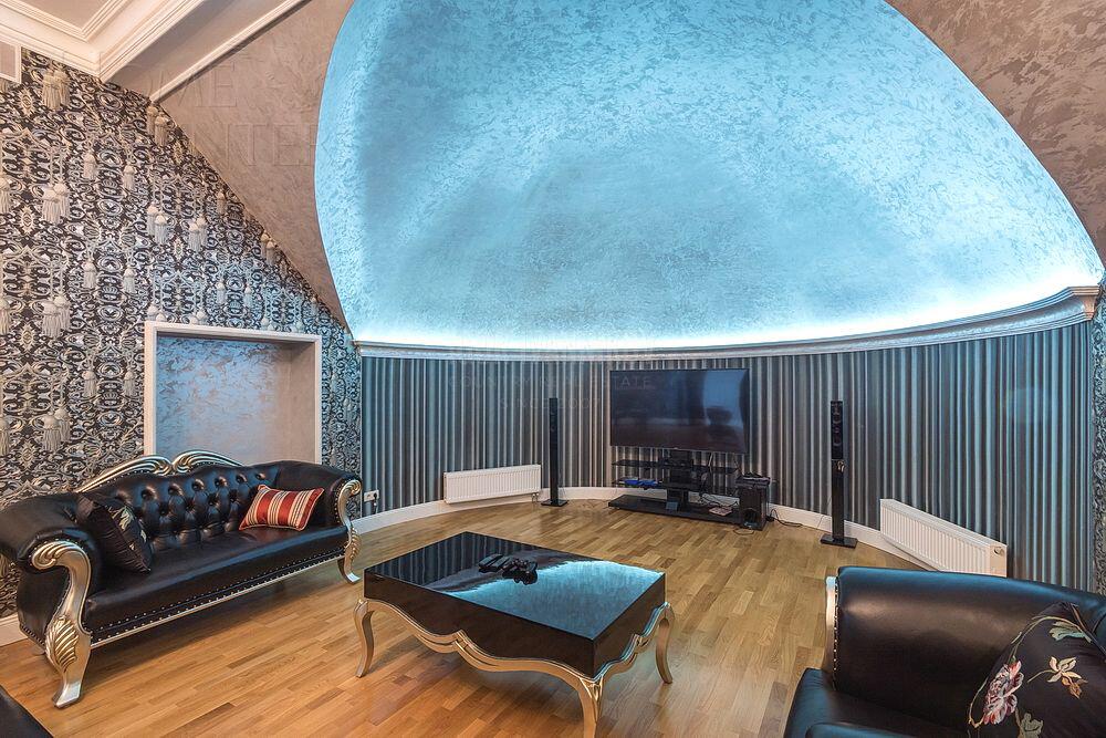 2-этажный коттедж 940 м² с отделкой