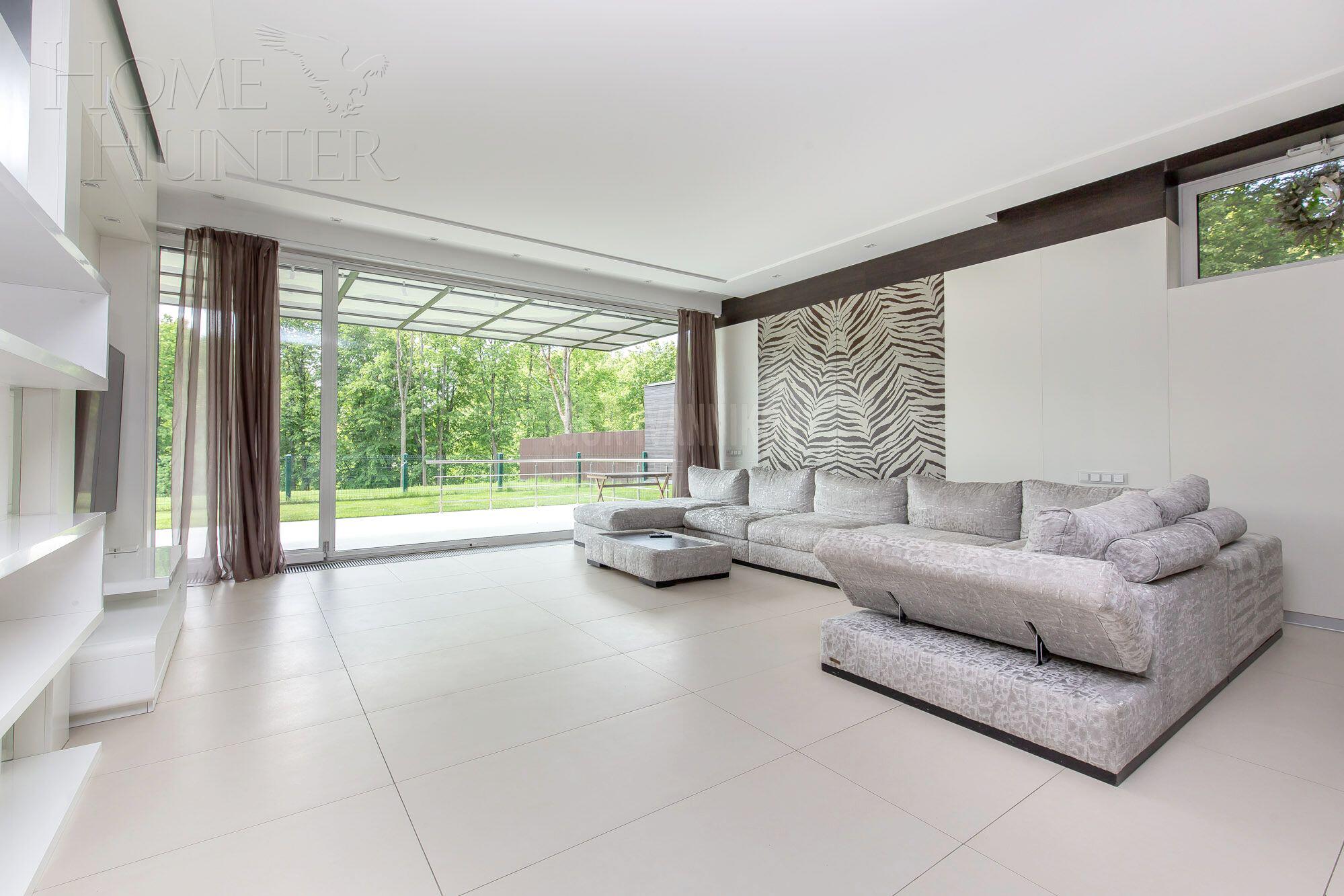 2-этажный коттедж 860 м² с отделкой