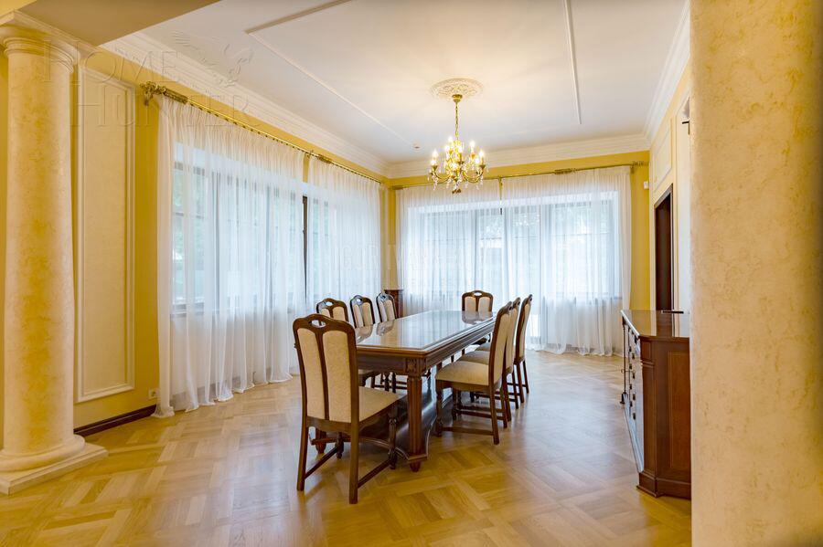 2-этажный коттедж 735 м² с отделкой