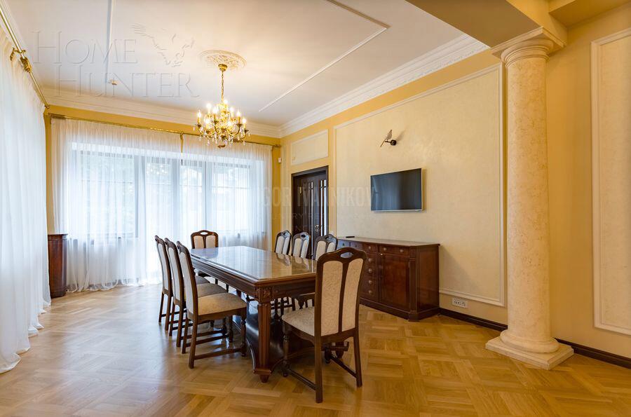 2-этажный коттедж 735 м² с отделкой