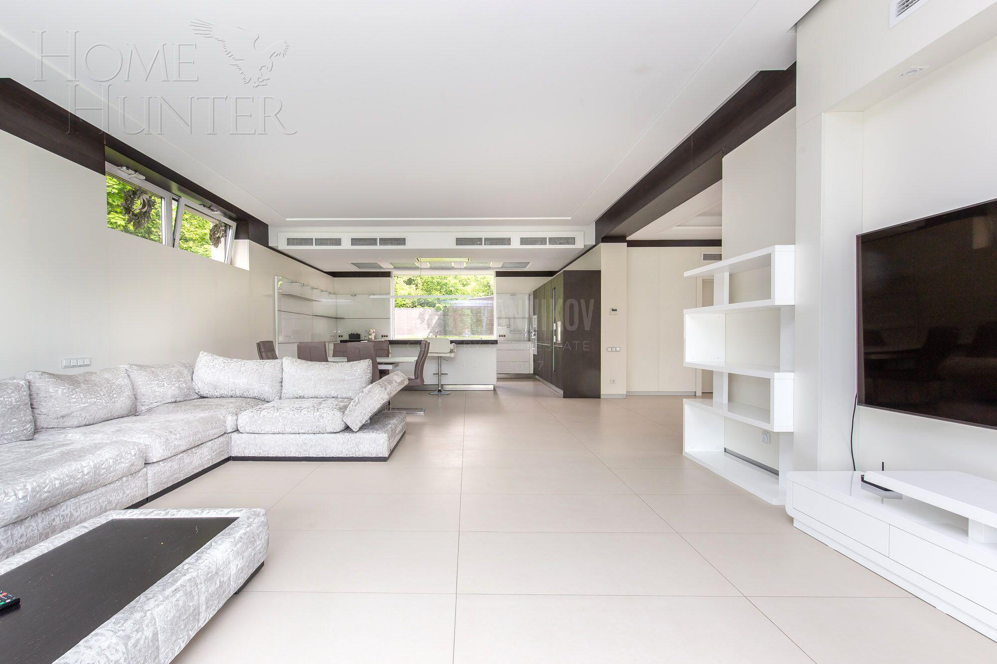 2-этажный коттедж 860 м² с отделкой