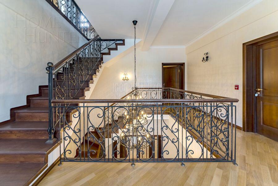 2-этажный коттедж 735 м² с отделкой