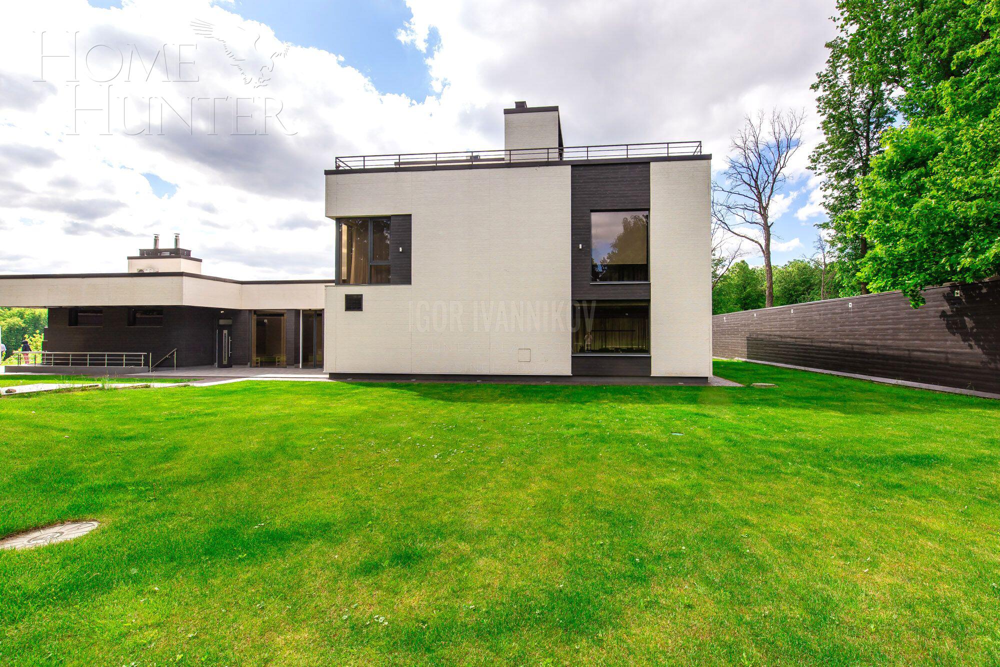 2-этажный коттедж 860 м² с отделкой