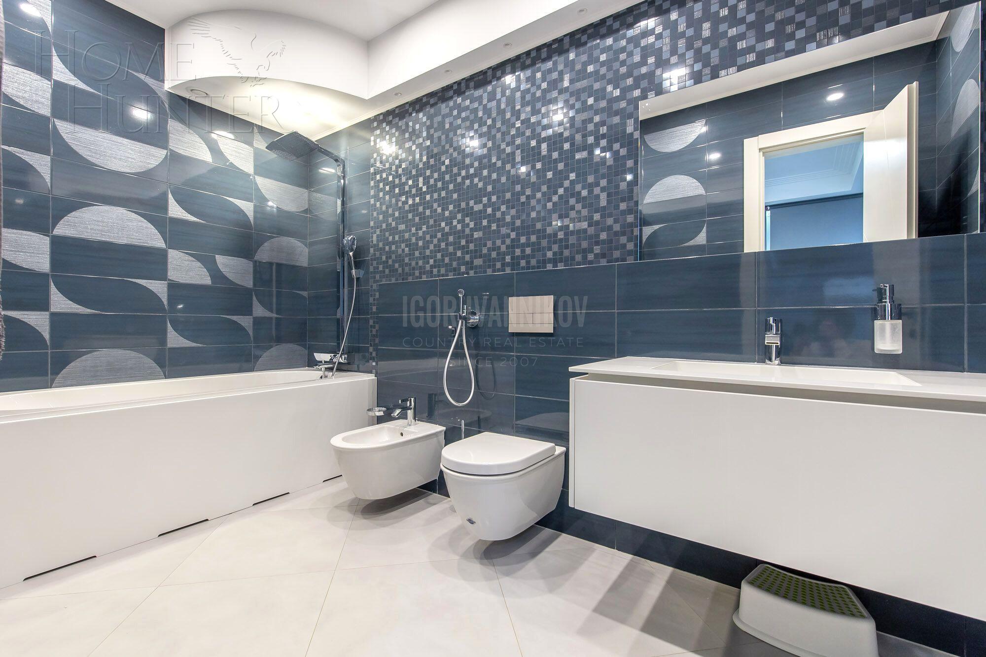 2-этажный коттедж 860 м² с отделкой