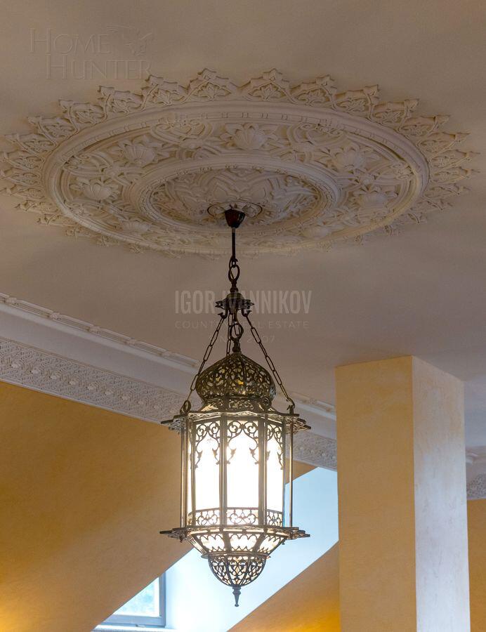 2-этажный коттедж 735 м² с отделкой