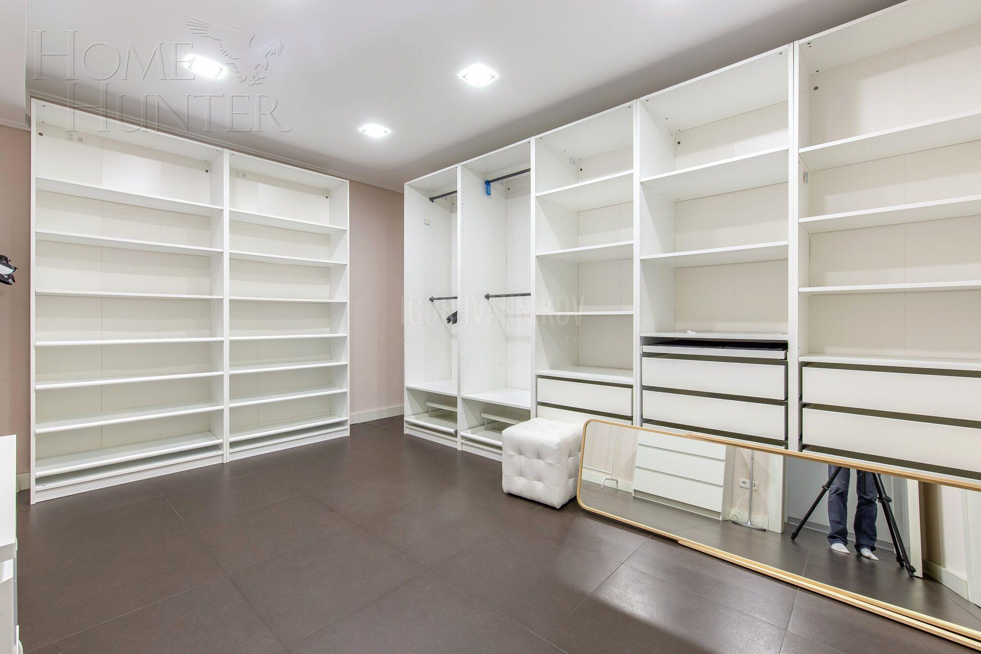 2-этажный коттедж 860 м² с отделкой