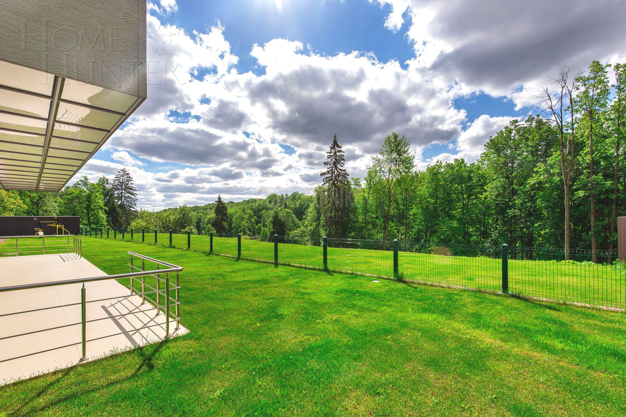 2-этажный коттедж 860 м² с отделкой