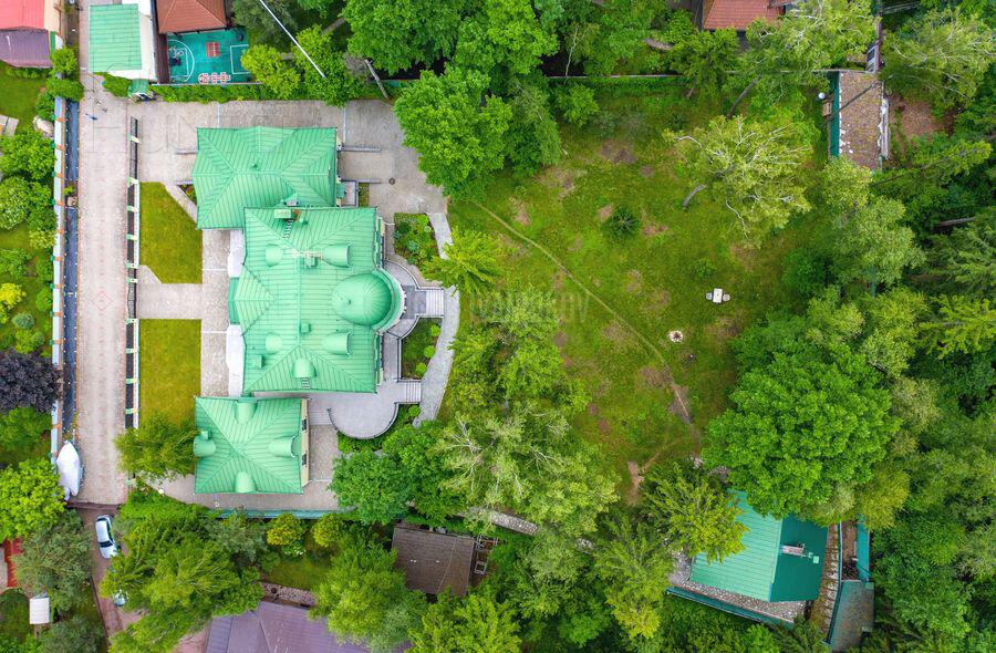 2-этажный коттедж 735 м² с отделкой