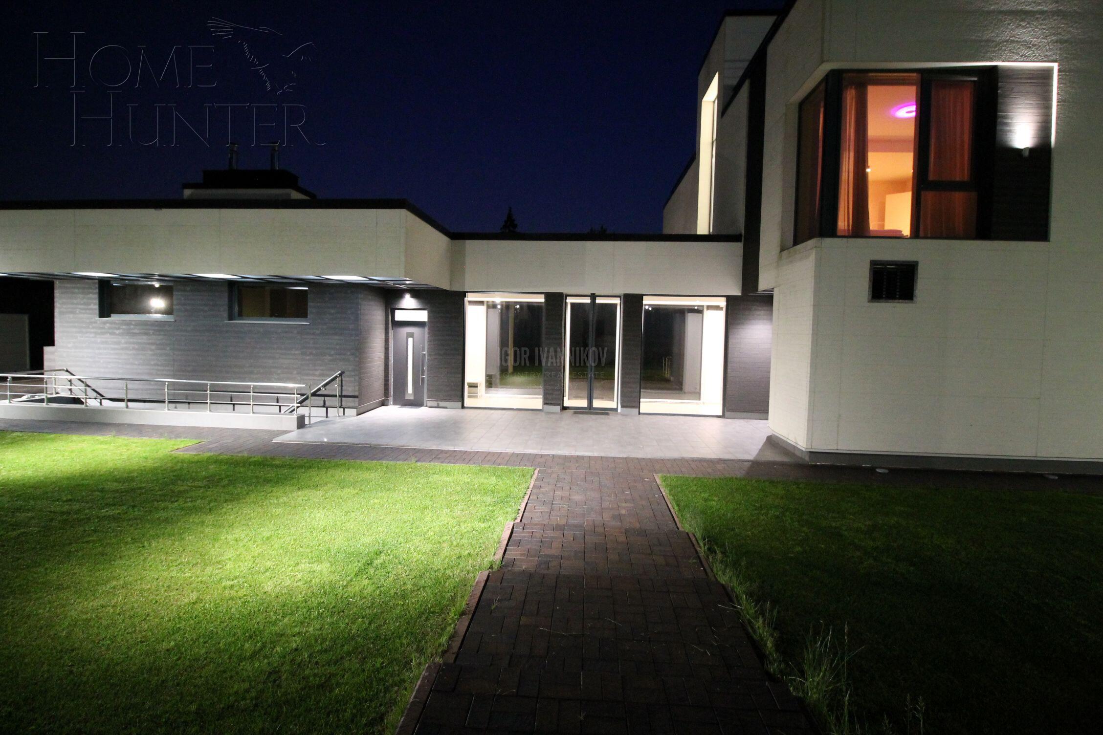 2-этажный коттедж 860 м² с отделкой