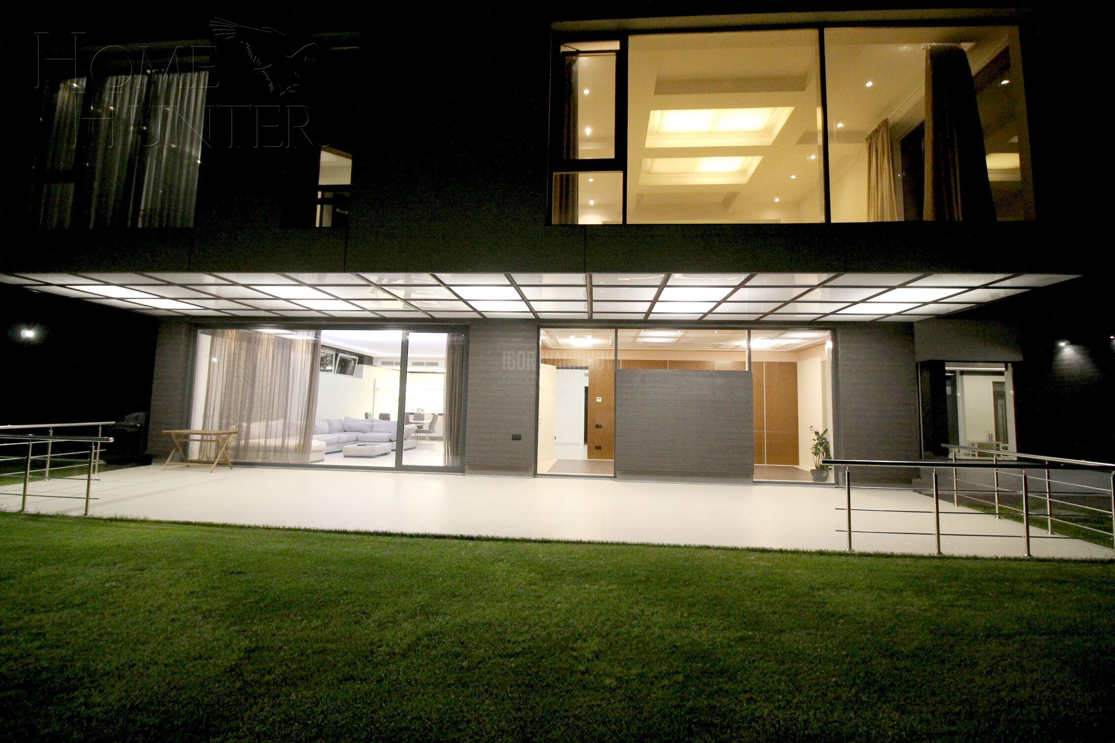 2-этажный коттедж 860 м² с отделкой