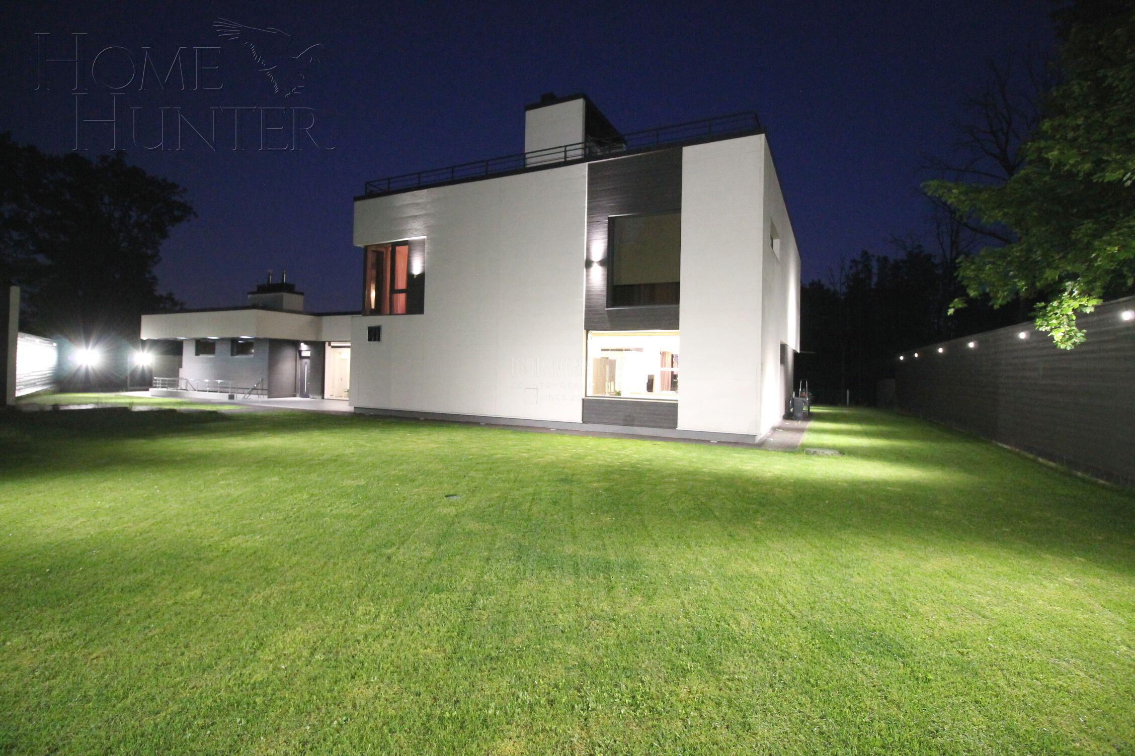 2-этажный коттедж 860 м² с отделкой