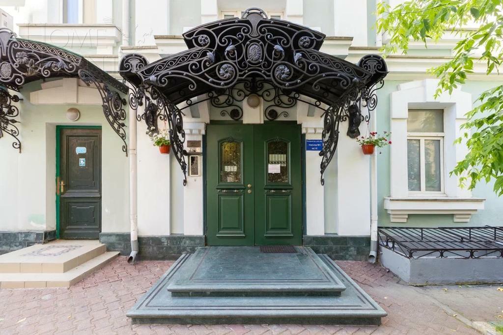 2-УРОВНЕВАЯ КВАРТИРА С ОТДЕЛКОЙ 207 М² НА 4 ЭТАЖЕ