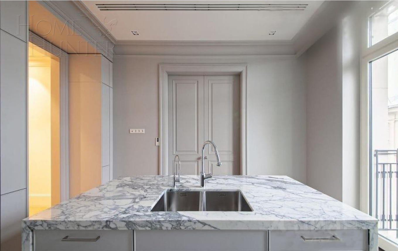 4-КОМН. КВАРТИРА С ОТДЕЛКОЙ 189.1 М² НА 4 ЭТАЖЕ