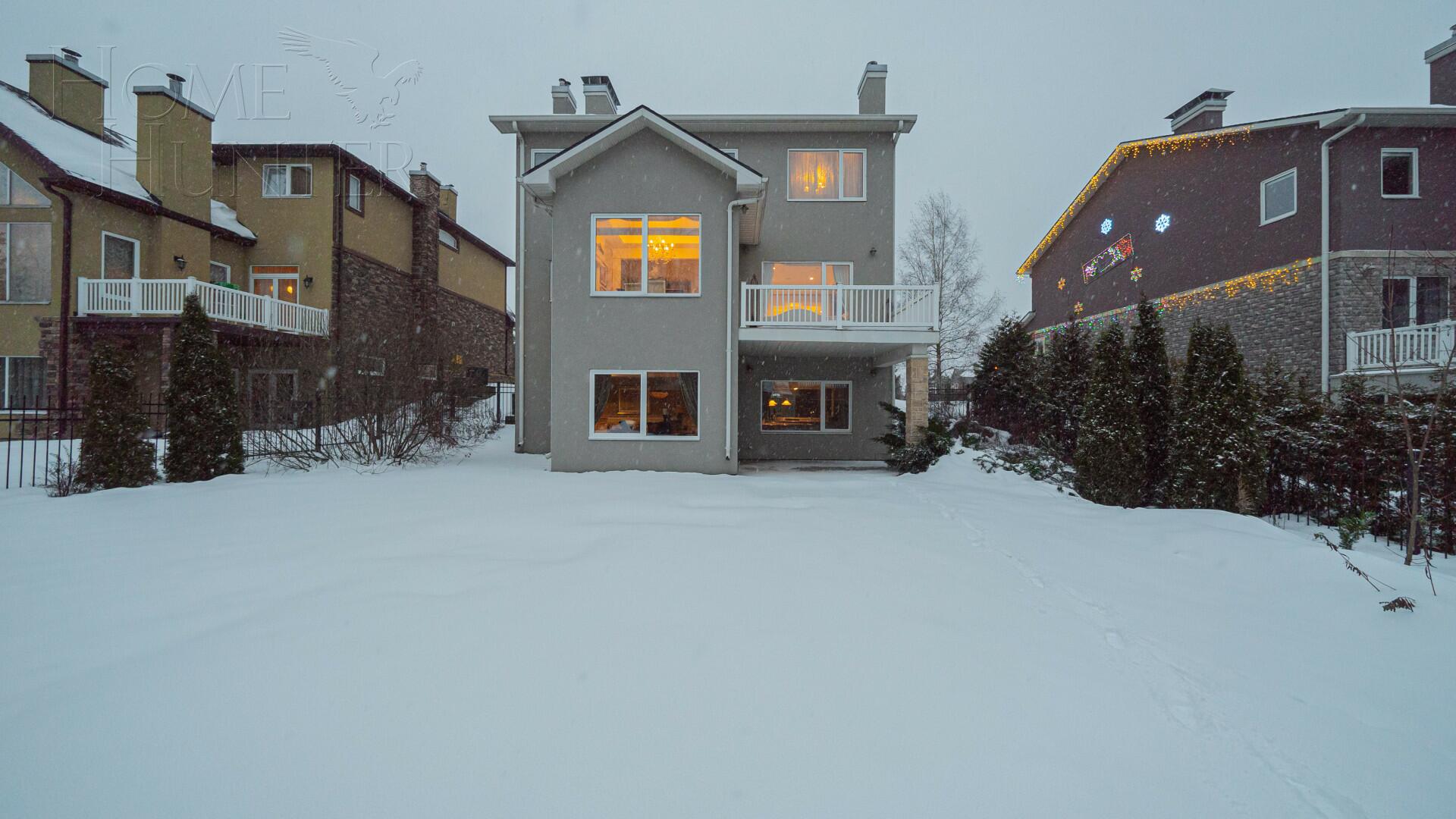 2-этажный коттедж 369.7 м² с отделкой