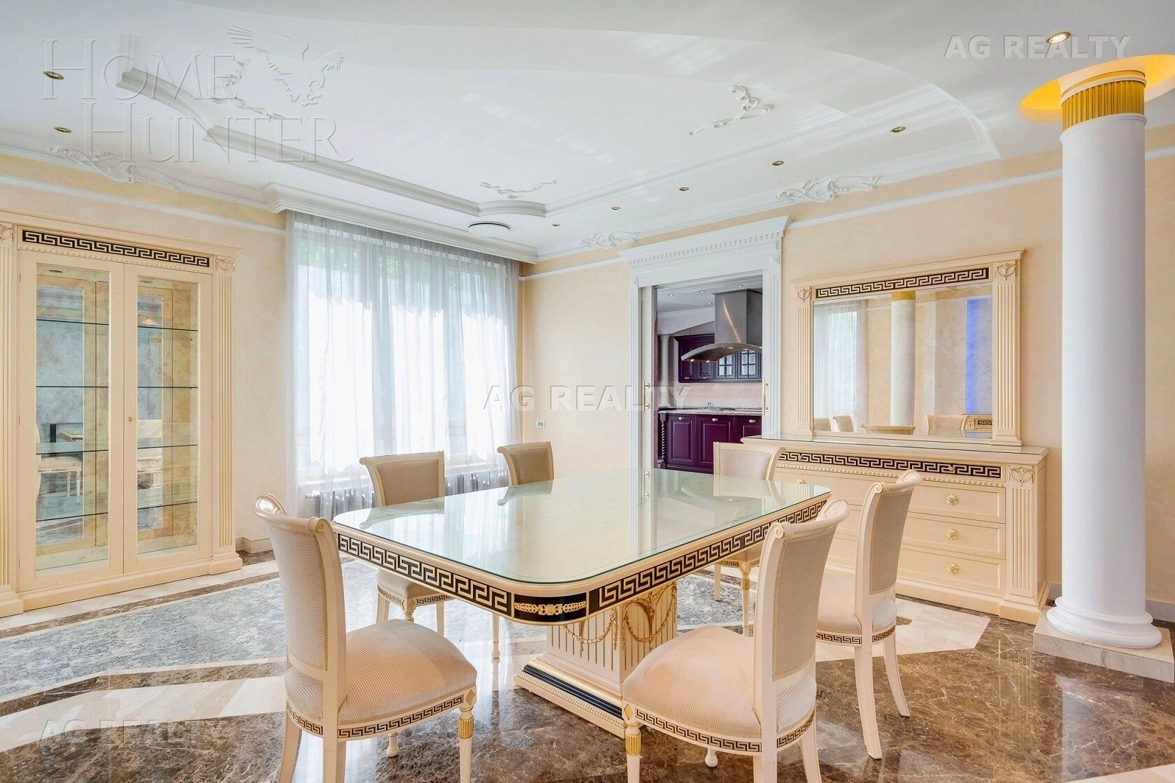 3-КОМН. КВАРТИРА С ОТДЕЛКОЙ 210 М² НА 1 ЭТАЖЕ