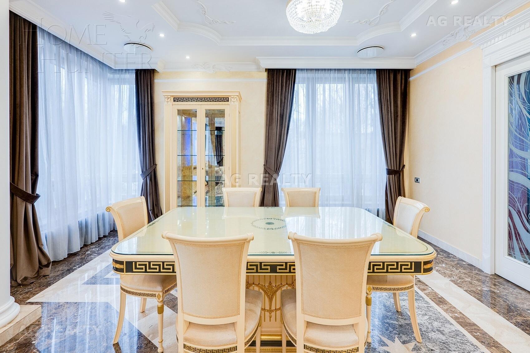 3-КОМН. КВАРТИРА С ОТДЕЛКОЙ 210 М² НА 1 ЭТАЖЕ