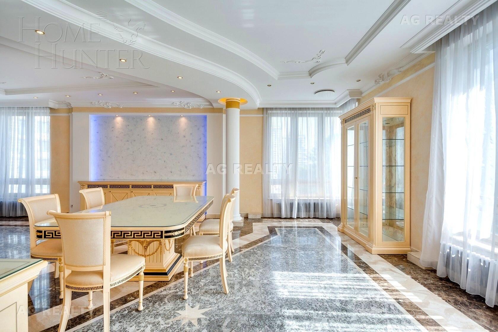 3-КОМН. КВАРТИРА С ОТДЕЛКОЙ 210 М² НА 1 ЭТАЖЕ