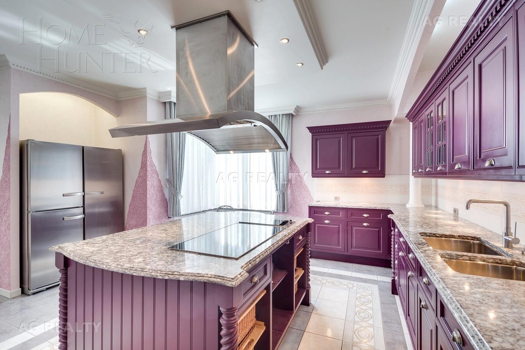 3-КОМН. КВАРТИРА С ОТДЕЛКОЙ 210 М² НА 1 ЭТАЖЕ