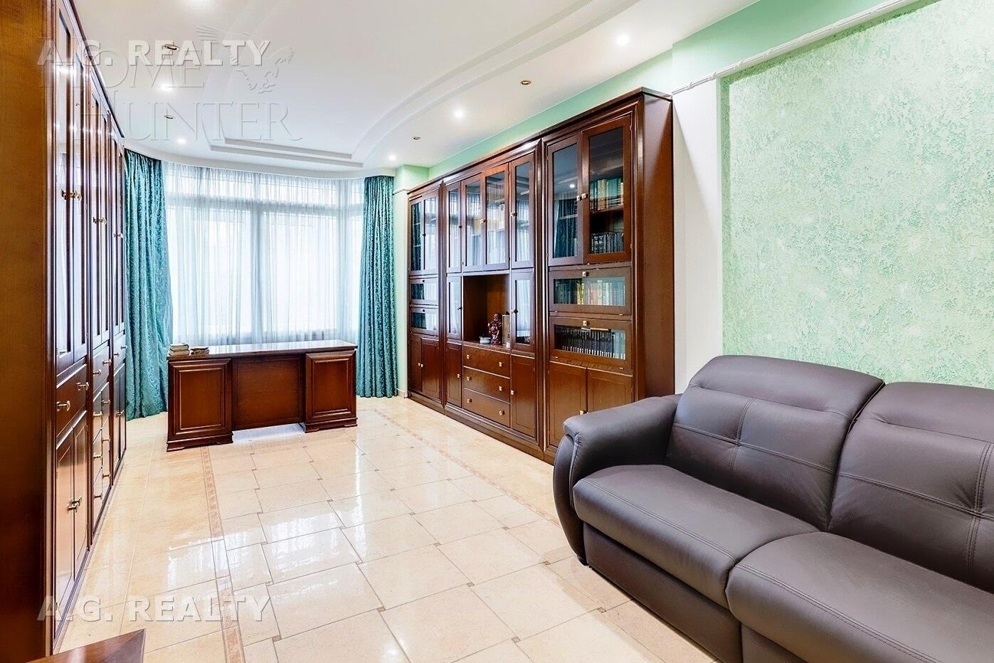 3-КОМН. КВАРТИРА С ОТДЕЛКОЙ 210 М² НА 1 ЭТАЖЕ