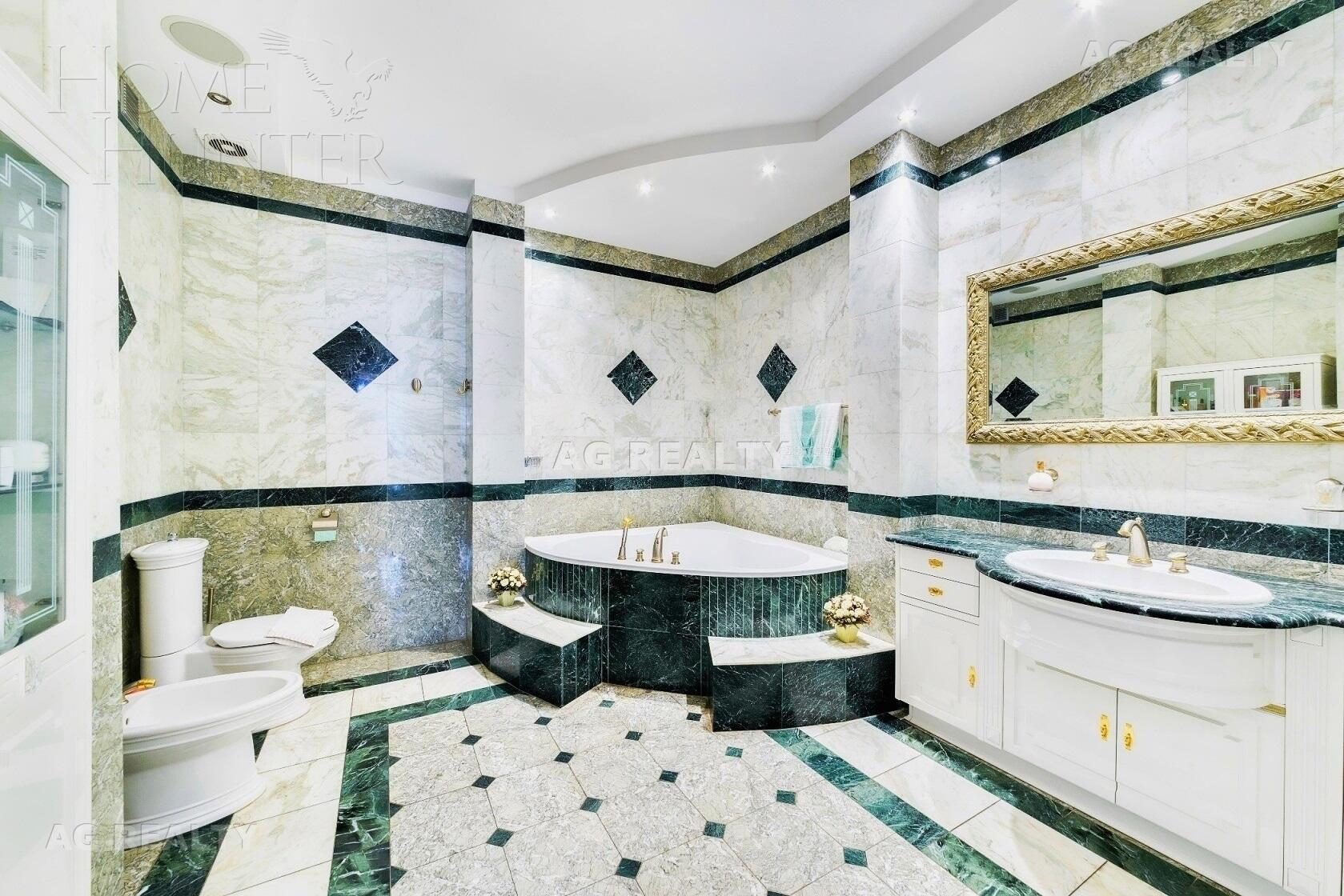 3-КОМН. КВАРТИРА С ОТДЕЛКОЙ 210 М² НА 1 ЭТАЖЕ