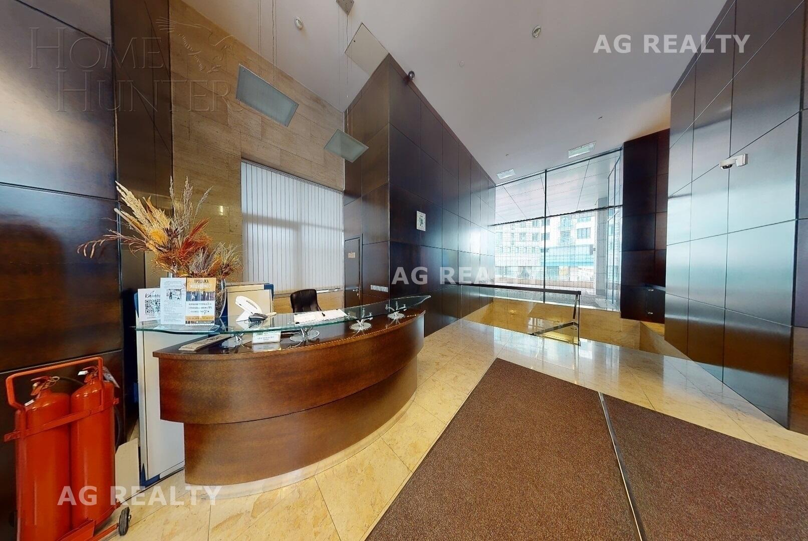 3-КОМН. КВАРТИРА С ОТДЕЛКОЙ 210 М² НА 1 ЭТАЖЕ