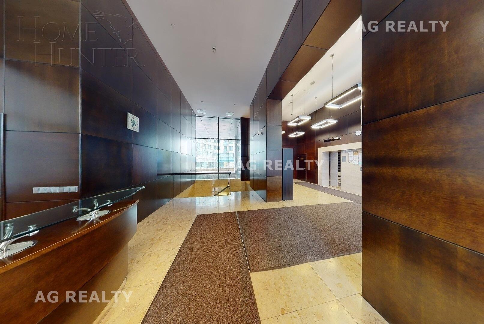 3-КОМН. КВАРТИРА С ОТДЕЛКОЙ 210 М² НА 1 ЭТАЖЕ