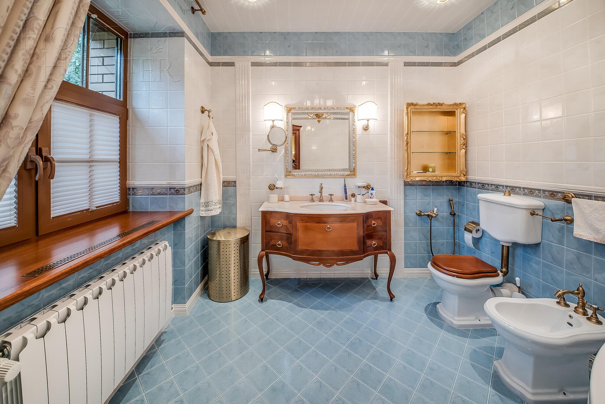 2-этажный коттедж 850 м² с отделкой