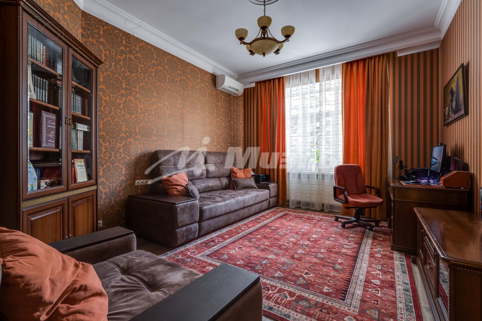 2-этажный коттедж 460 м² с отделкой