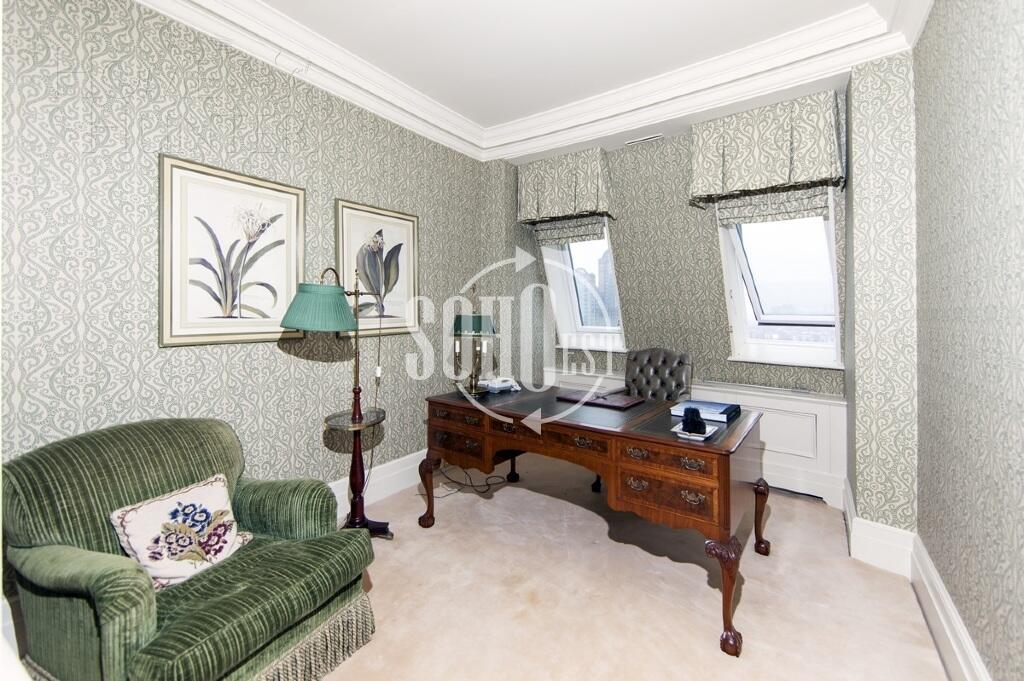 3-УРОВНЕВАЯ КВАРТИРА С ОТДЕЛКОЙ 520 М² НА 13 ЭТАЖЕ