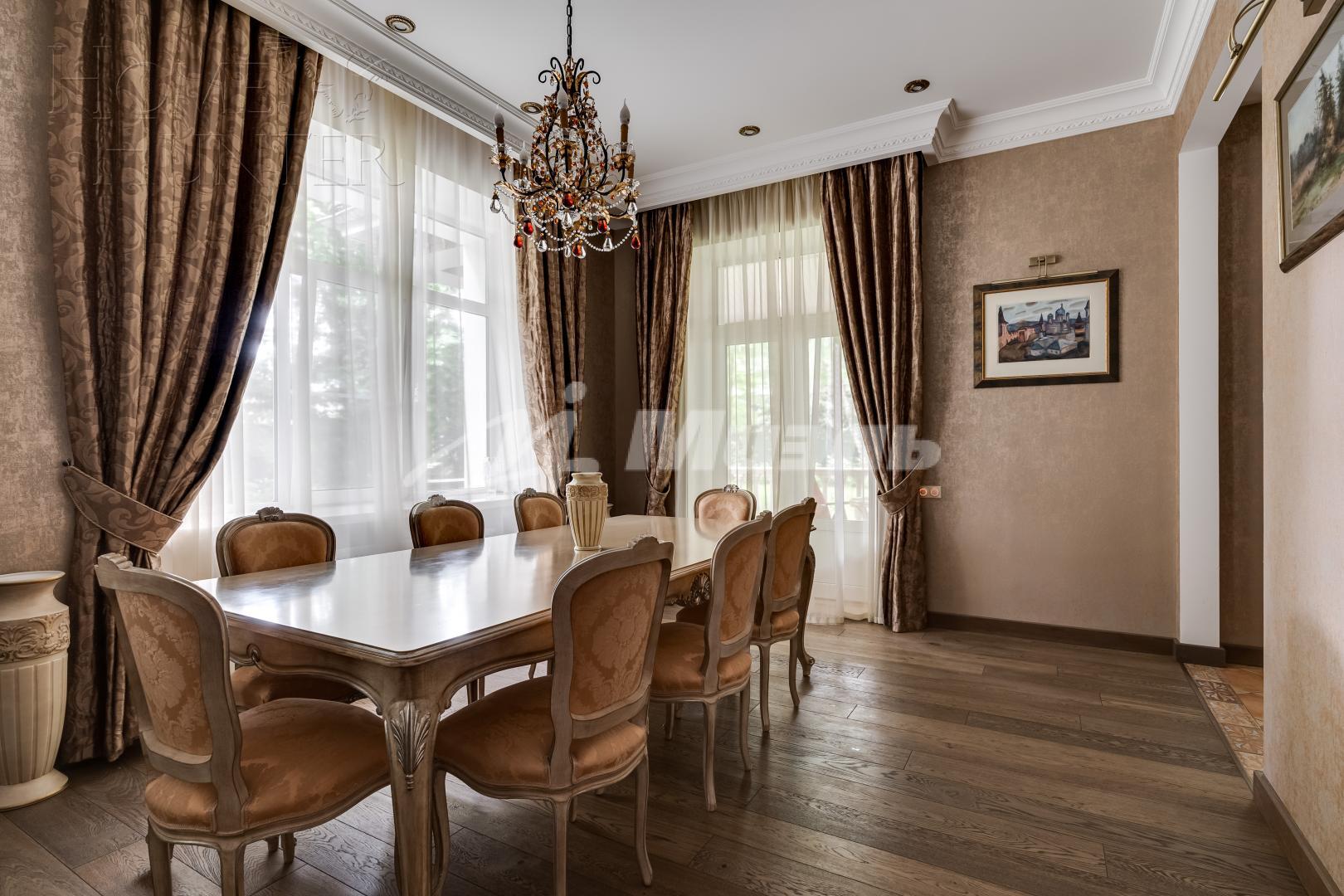 2-этажный коттедж 460 м² с отделкой