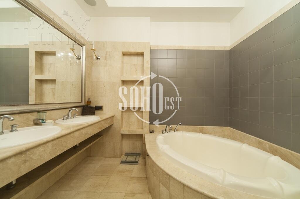 4-КОМН. КВАРТИРА С ОТДЕЛКОЙ 160 М² НА 5 ЭТАЖЕ