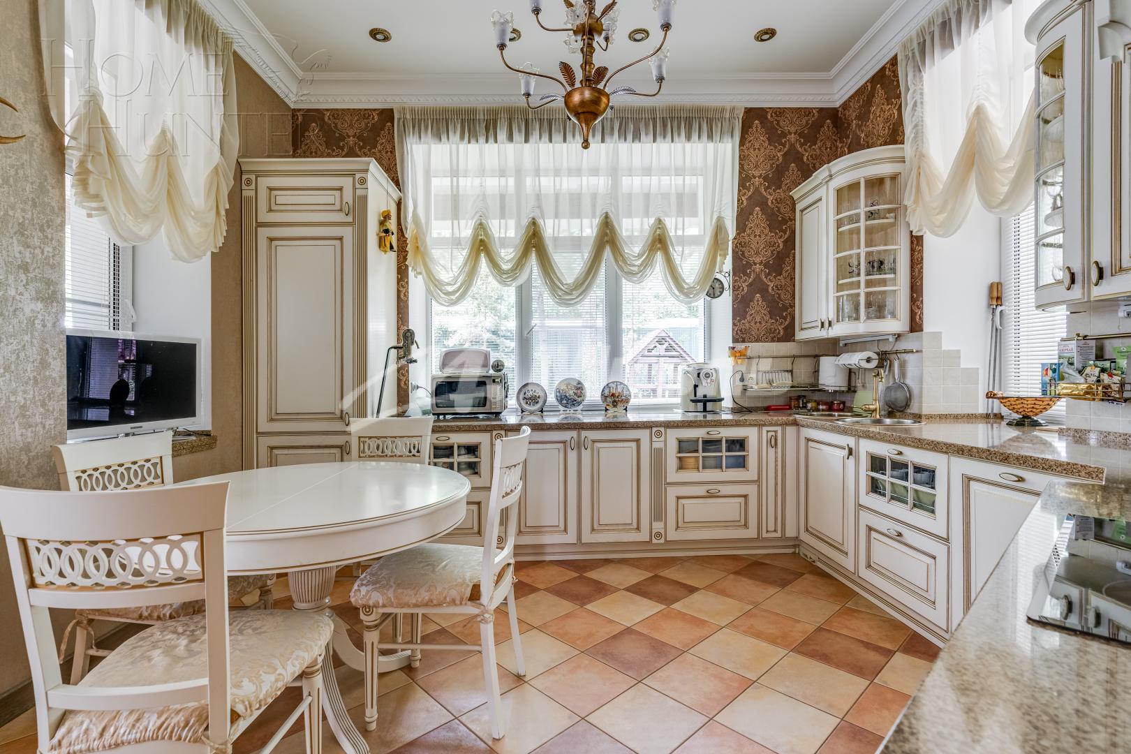 2-этажный коттедж 460 м² с отделкой