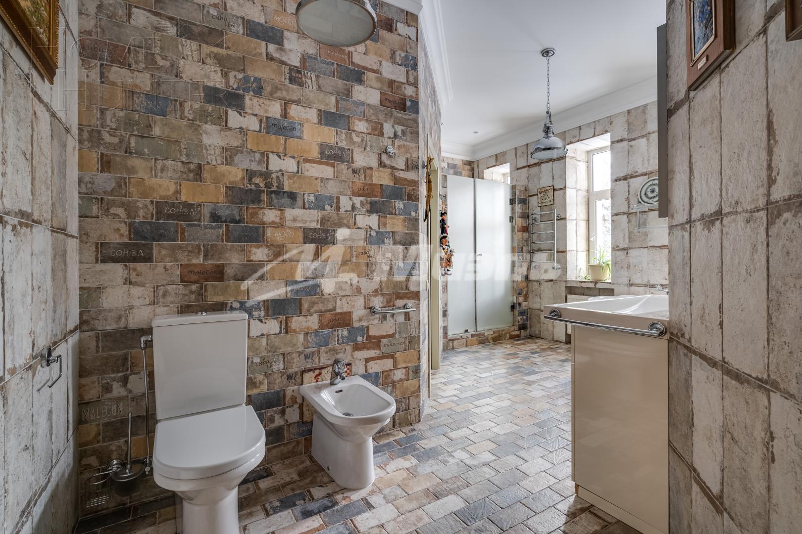 2-этажный коттедж 460 м² с отделкой