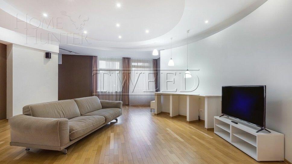 4-КОМН. КВАРТИРА С ОТДЕЛКОЙ 200 М² НА 1 ЭТАЖЕ