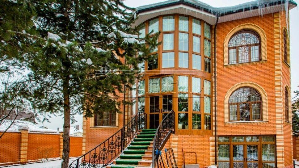 2-этажный коттедж 623 м² с отделкой