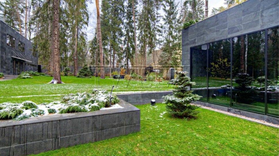 2-этажный коттедж 680 м² с отделкой