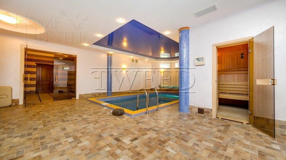 2-этажный коттедж 1 700 м² с отделкой