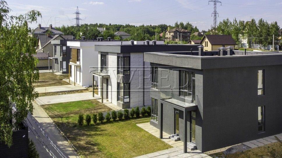 2-этажный коттедж 261 м² без отделки