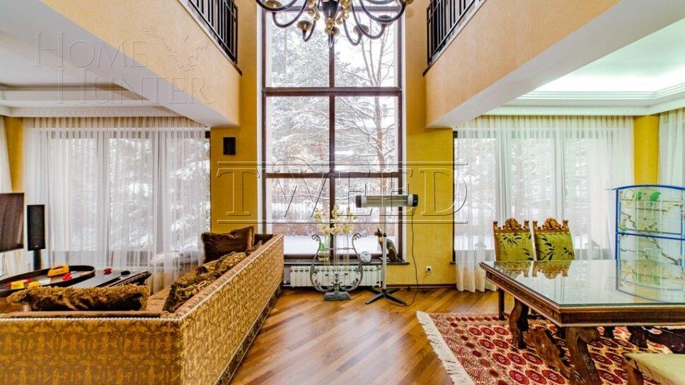 3-этажный коттедж 520 м² с отделкой