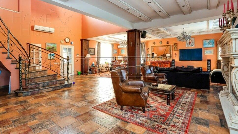 2-этажный коттедж 450 м² с отделкой