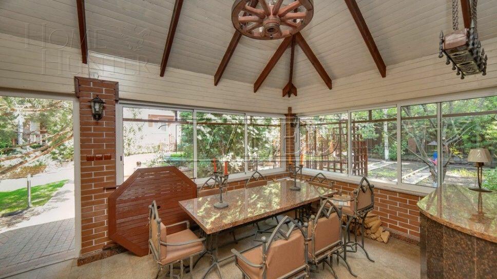 2-этажный коттедж 740 м² с отделкой