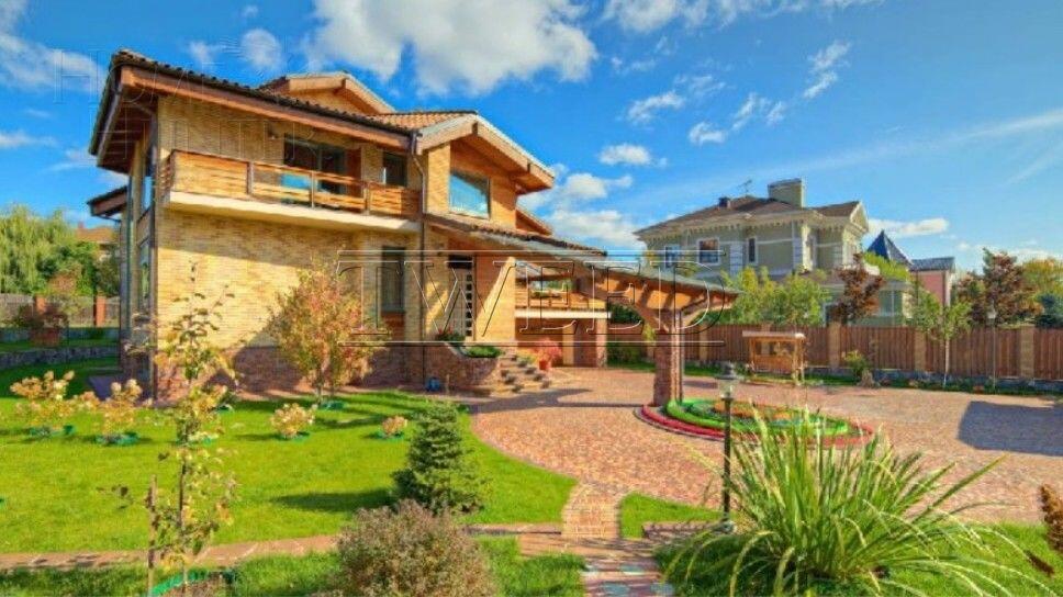 2-этажный коттедж 600 м² с отделкой