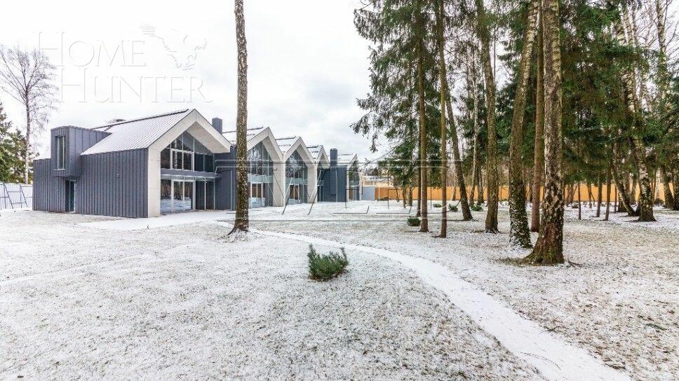 2-этажный коттедж 3 067 м² без отделки