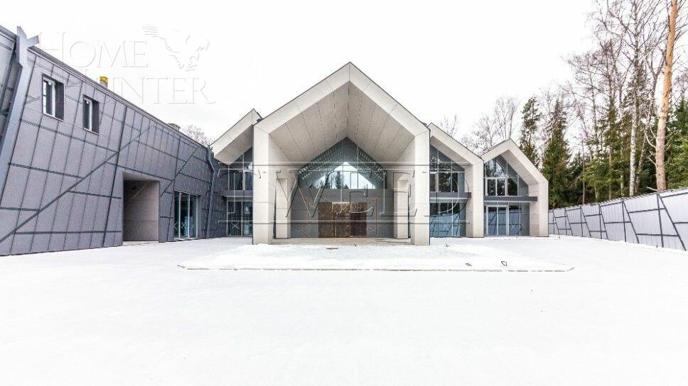 2-этажный коттедж 3 067 м² без отделки