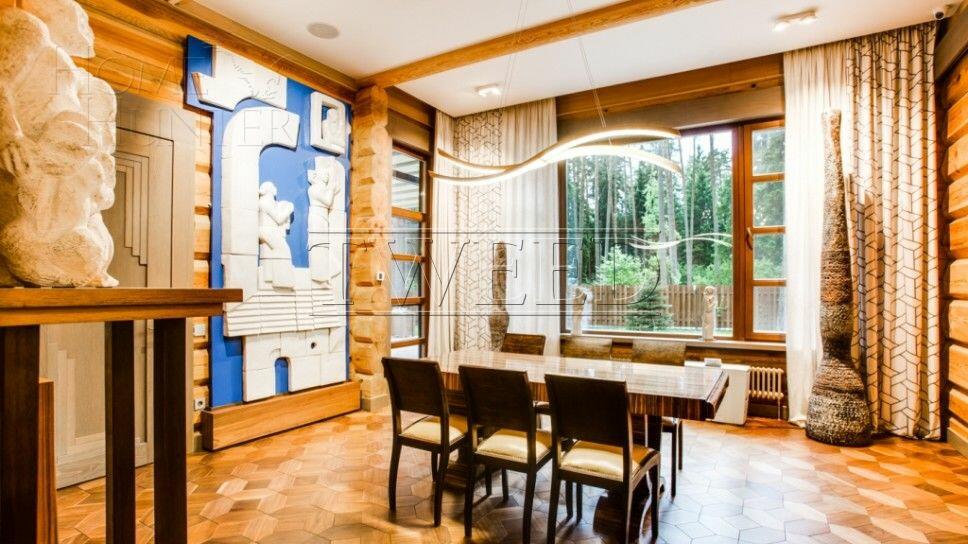 2-этажный коттедж 650 м² с отделкой