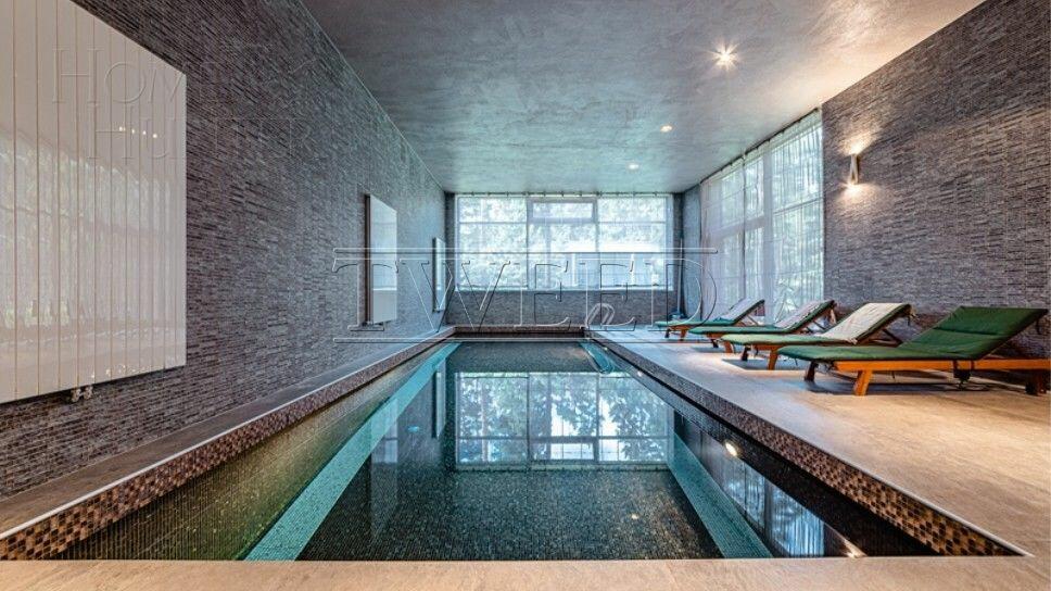 2-этажный коттедж 1 230 м² с отделкой