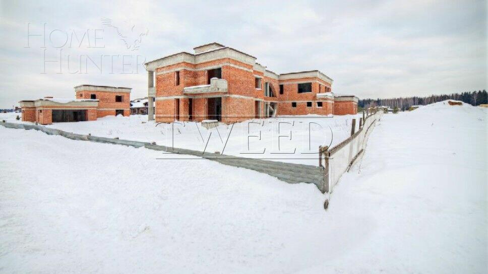 2-этажный коттедж 1 242 м² без отделки